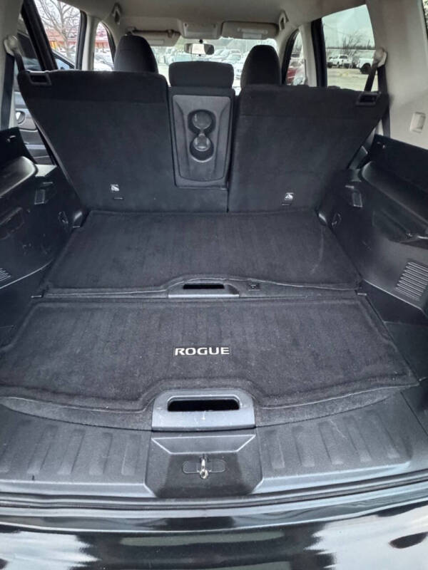 2018 Nissan Rogue S