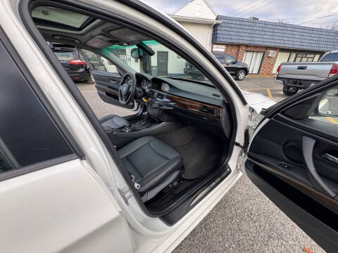 2011 BMW 3 Series 335i