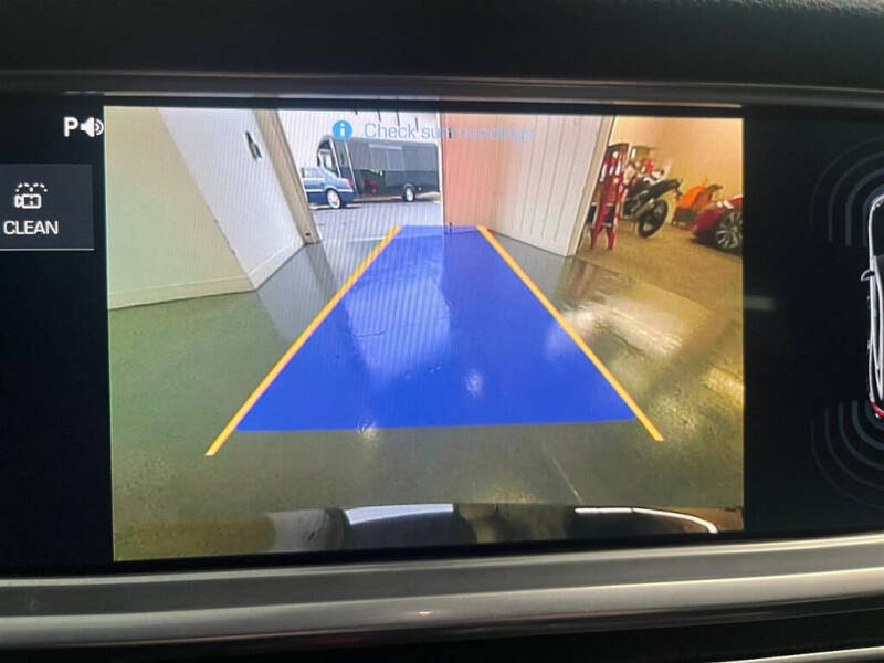 2018 Porsche Panamera 4