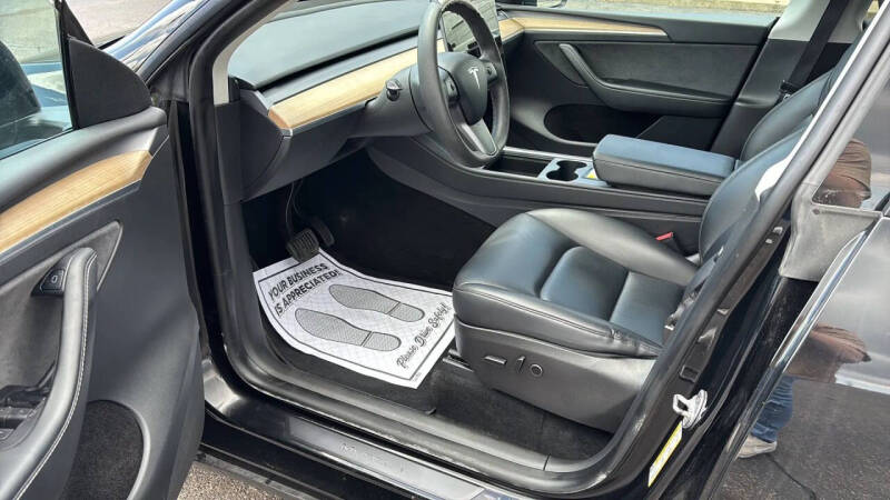 2022 Tesla Model Y Long Range