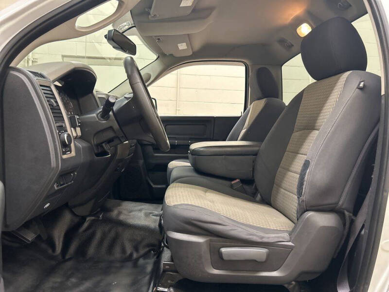 2012 RAM 2500 ST