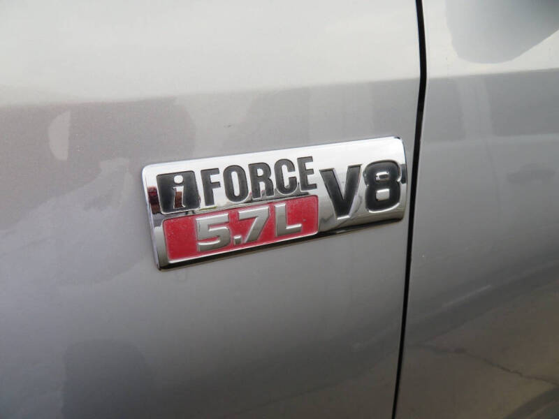 2012 Toyota Tundra Grade