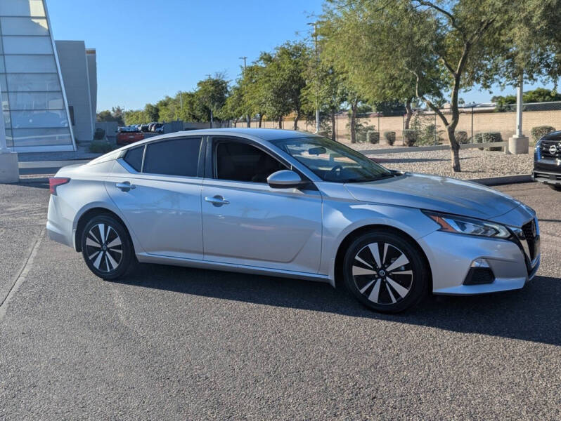 2021 Nissan Altima 2.5 SV