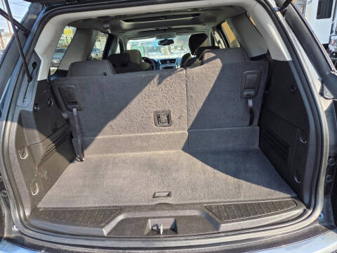 2015 GMC Acadia SLE-2