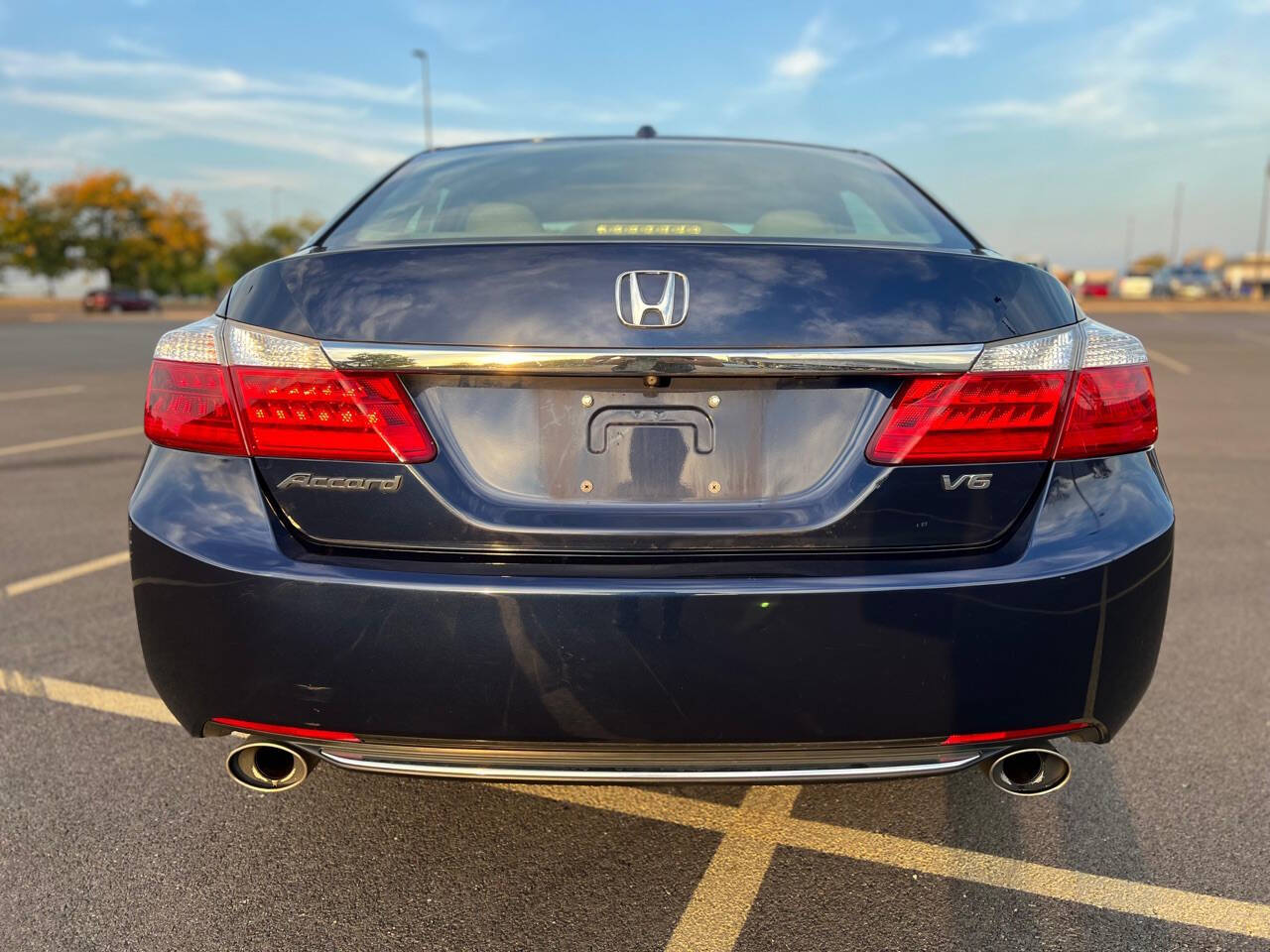 2014 Honda Accord for sale at Ideal Cars LLC in Skokie, IL