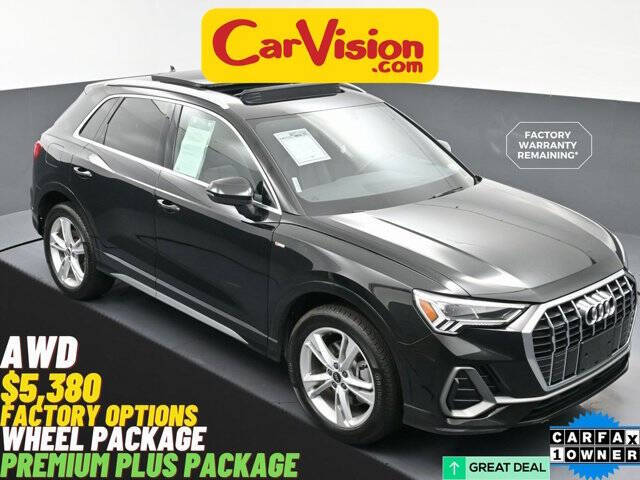2022 Audi Q3 quattro S line Prem Plus 45 TFSI