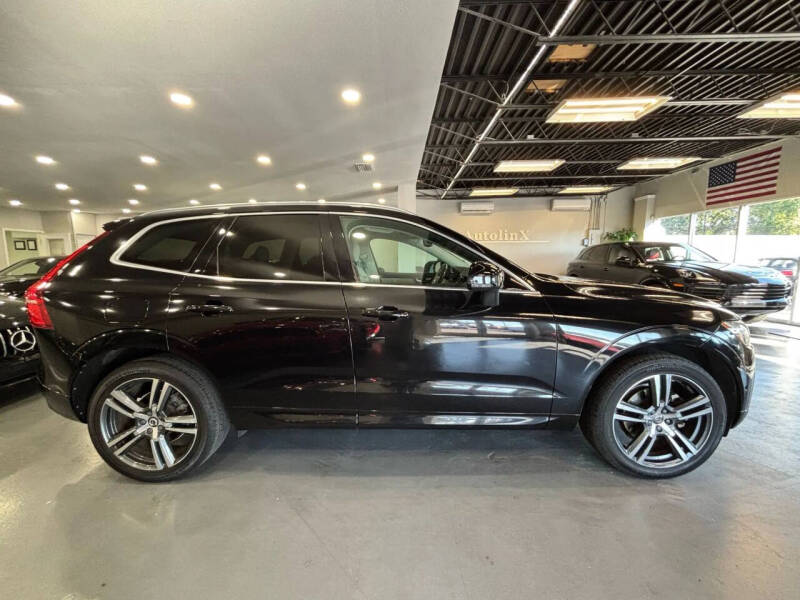 2019 Volvo XC60 T5 Momentum