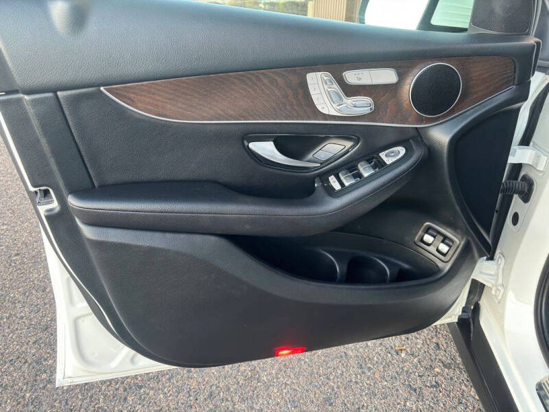 2019 Mercedes-Benz GLC GLC 350e 4MATIC