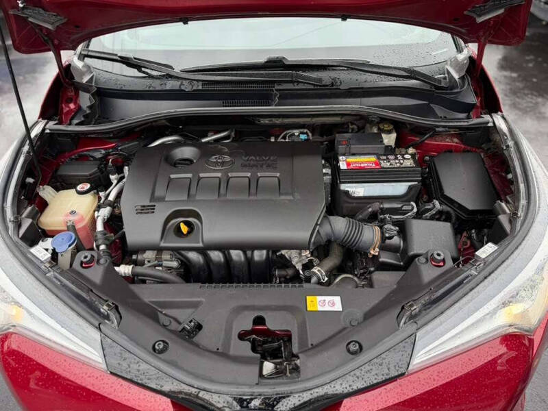 2018 Toyota C-HR XLE Premium