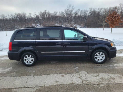 2011 Chrysler Town and Country Touring