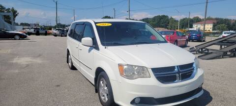 2012 Dodge Grand Caravan for sale at Kelly & Kelly Supermarket of Cars in Fayetteville NC