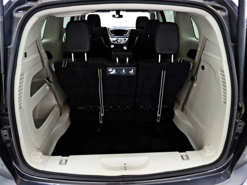 2019 Chrysler Pacifica Touring L