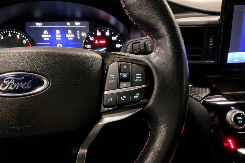 2023 Ford Explorer ST-Line