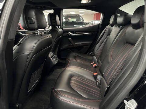 2017 Maserati Ghibli