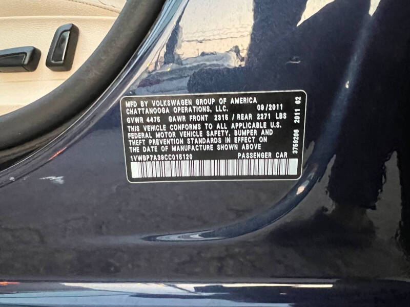 2012 Volkswagen Passat SE PZEV