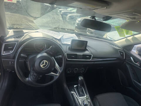 2016 Mazda MAZDA3 i Sport