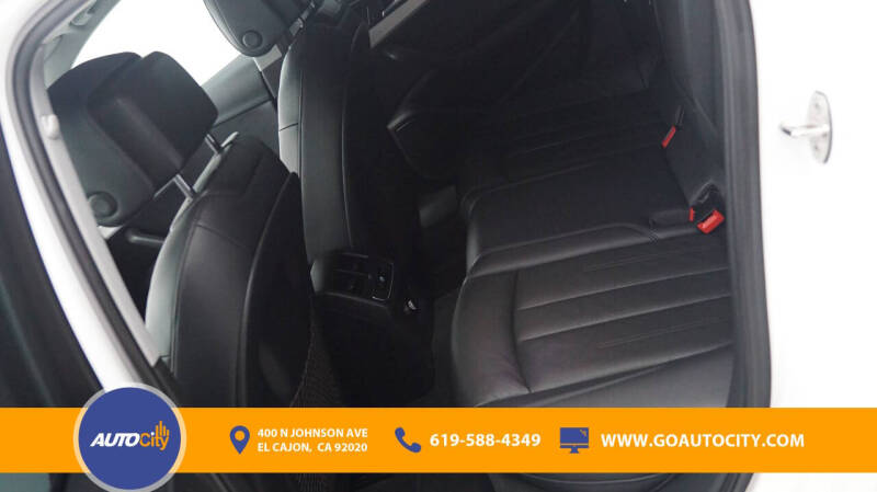 2017 Audi A4 2.0T quattro Premium