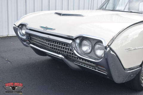 1962 Ford Thunderbird
