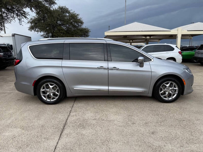 2018 Chrysler Pacifica Limited