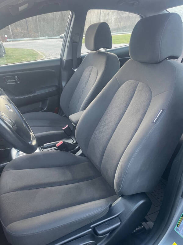 2010 Hyundai Elantra Blue