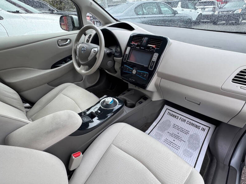2012 Nissan LEAF SL