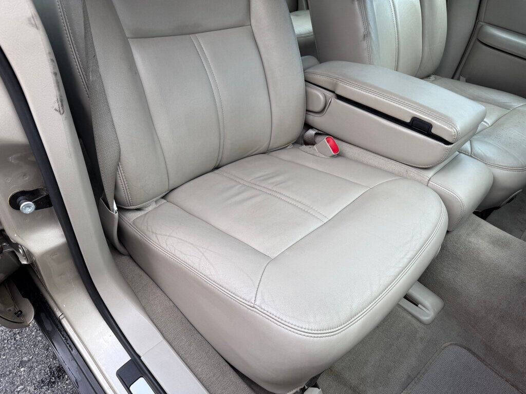 2010 Lincoln Town Car 49