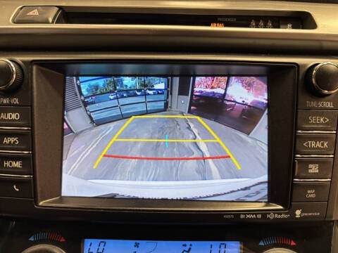 2017 Toyota RAV4 Hybrid XLE