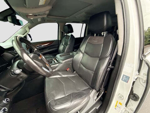 2020 Cadillac Escalade ESV Luxury