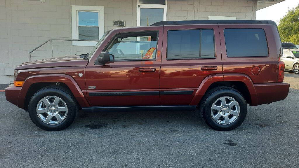 RUST 2007 Jeep Commander Sport Sport 4dr SUV 4WD 2