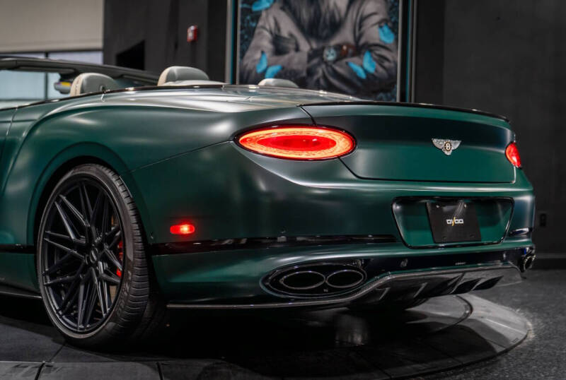 2020 Bentley Continental GTC V8