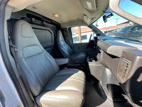 2020 Chevrolet Express 2500