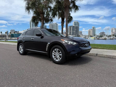 2011 Infiniti FX35