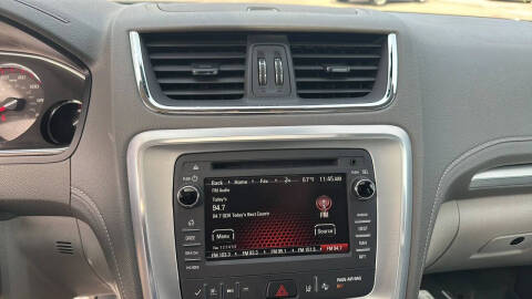 2016 GMC Acadia SLT-1