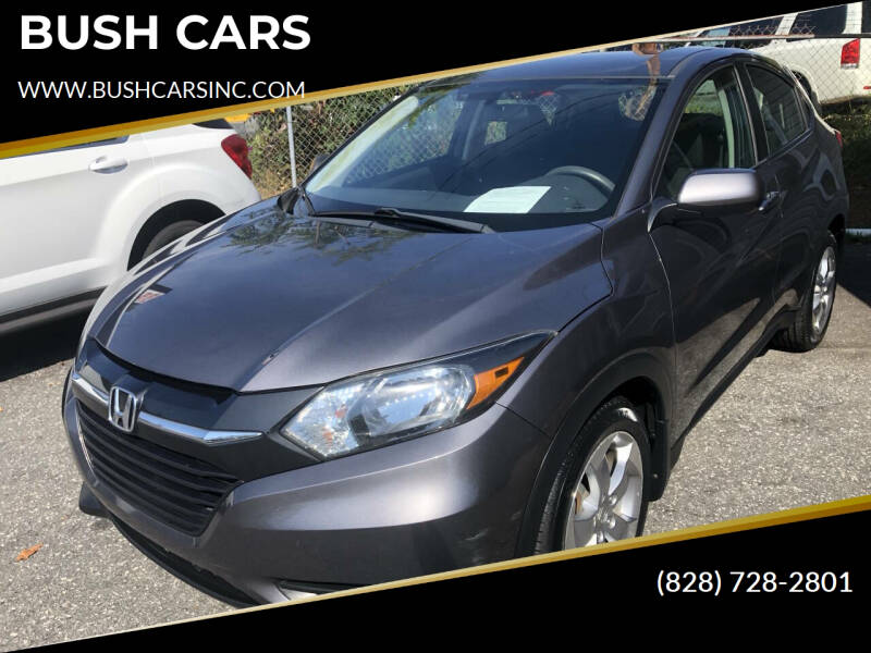 2017 Honda HR-V LX's photo