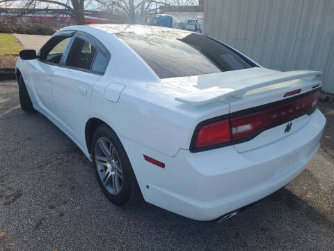 2013 Dodge Charger SE