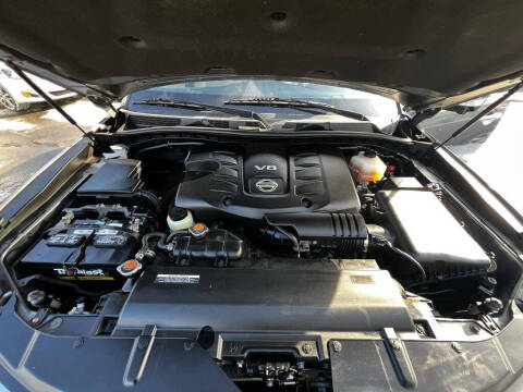 2017 Nissan Armada SL