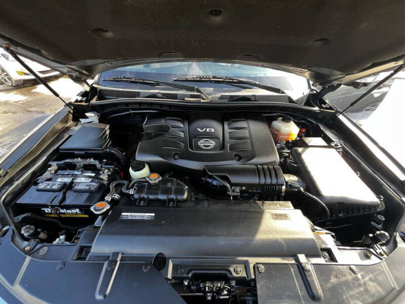 2017 Nissan Armada SL