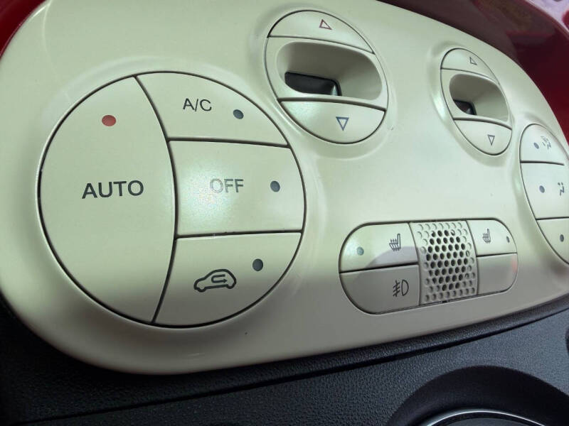 2012 FIAT 500 GUCCI