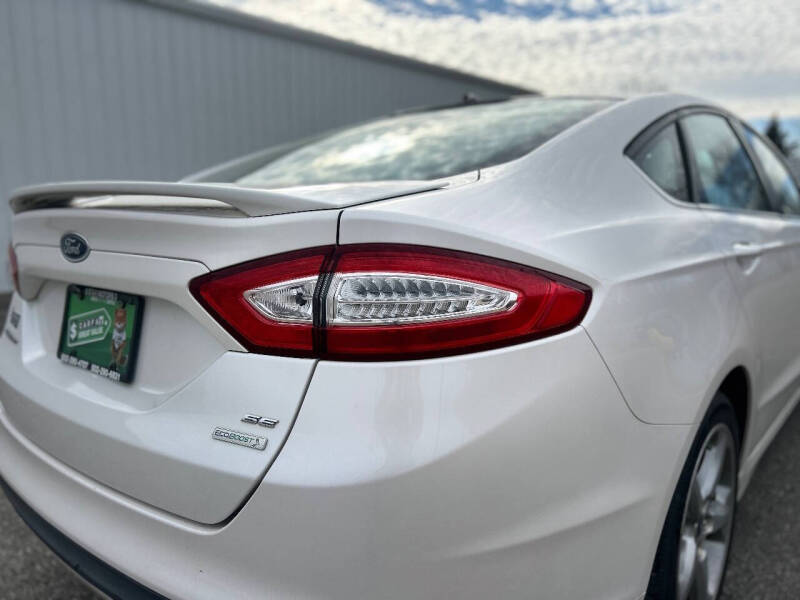 2014 Ford Fusion SE