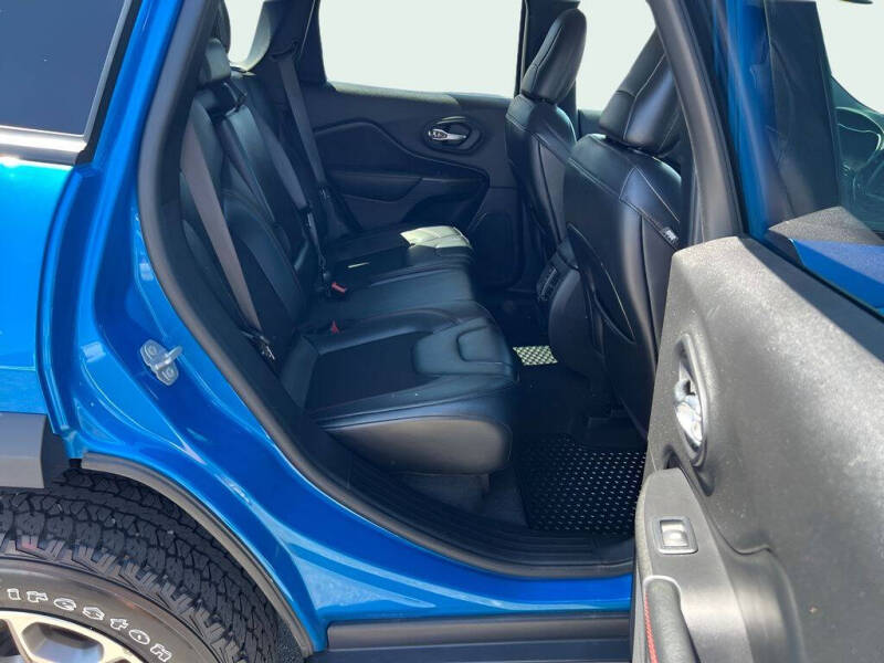 2020 Jeep Cherokee Trailhawk