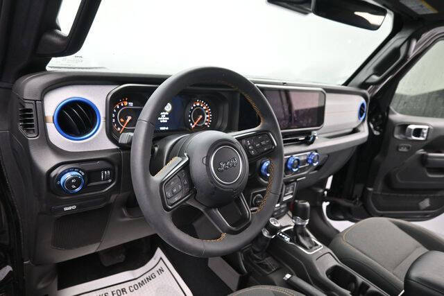 2024 Jeep Gladiator Willys