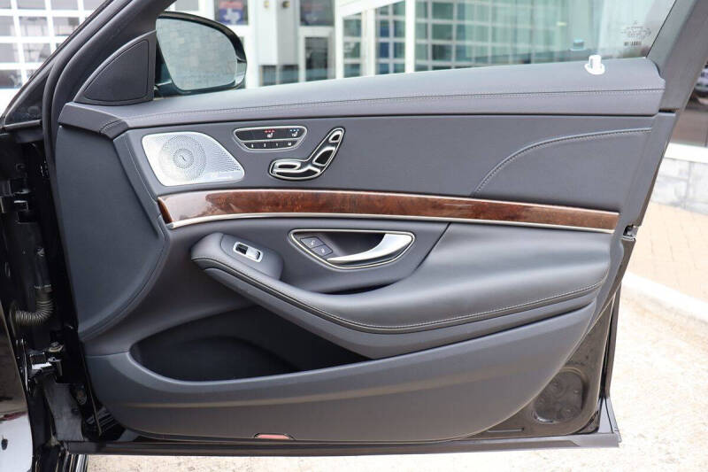 2019 Mercedes-Benz S-Class S 560