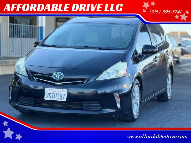 2012 Toyota Prius v Five