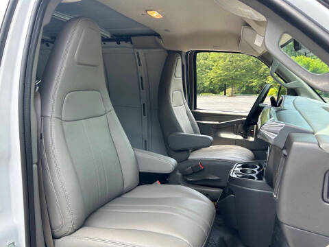 2026 Chevrolet Express 2500