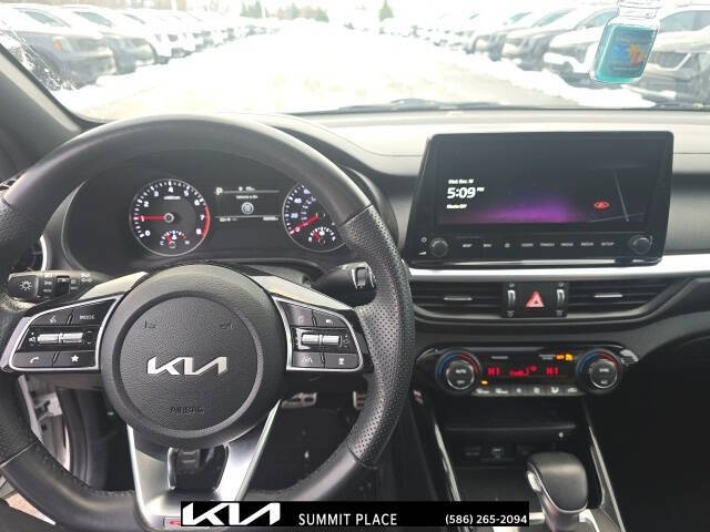 2023 Kia Forte GT-Line