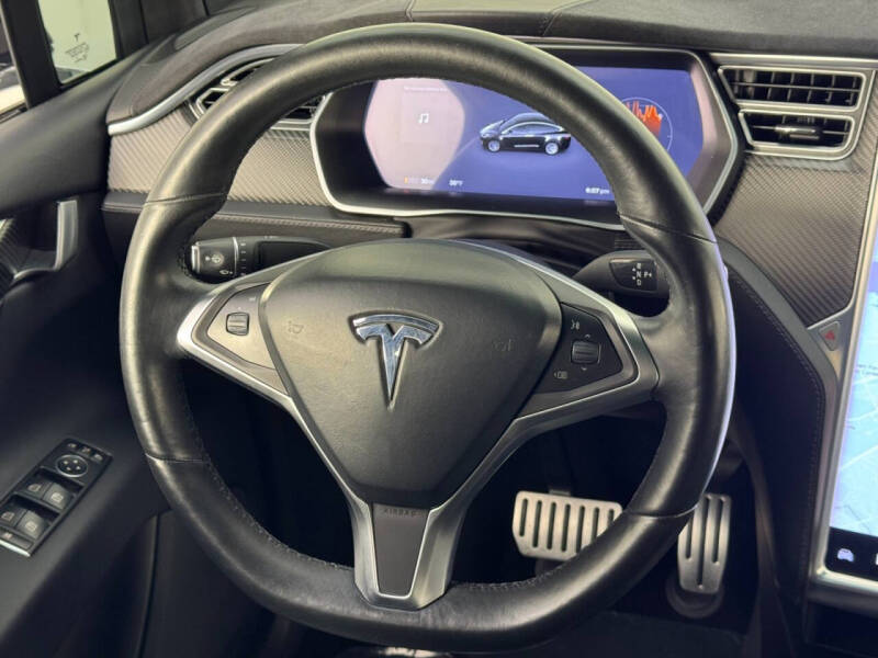 2016 Tesla Model X P90D