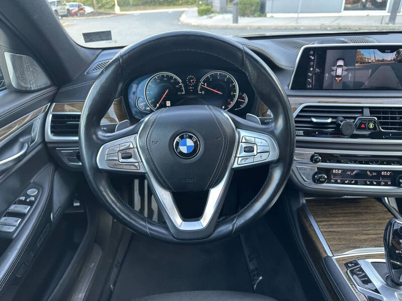 2017 BMW 7 Series 750i xDrive