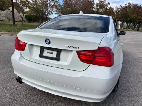 2011 BMW 3 Series 328i
