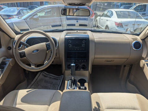 2008 Ford Explorer XLT