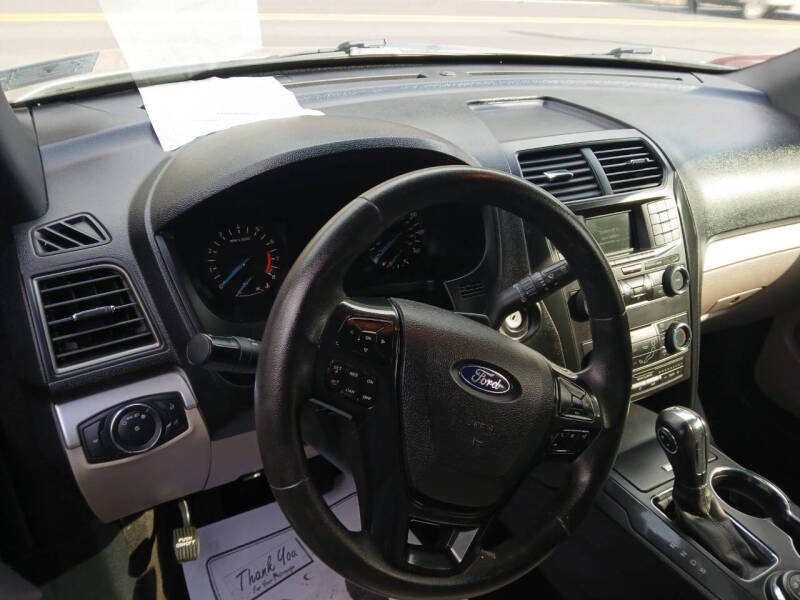 2018 Ford Explorer